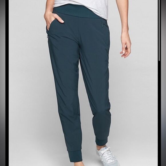 Athleta Pants - Athleta Soho Joggers Size 4